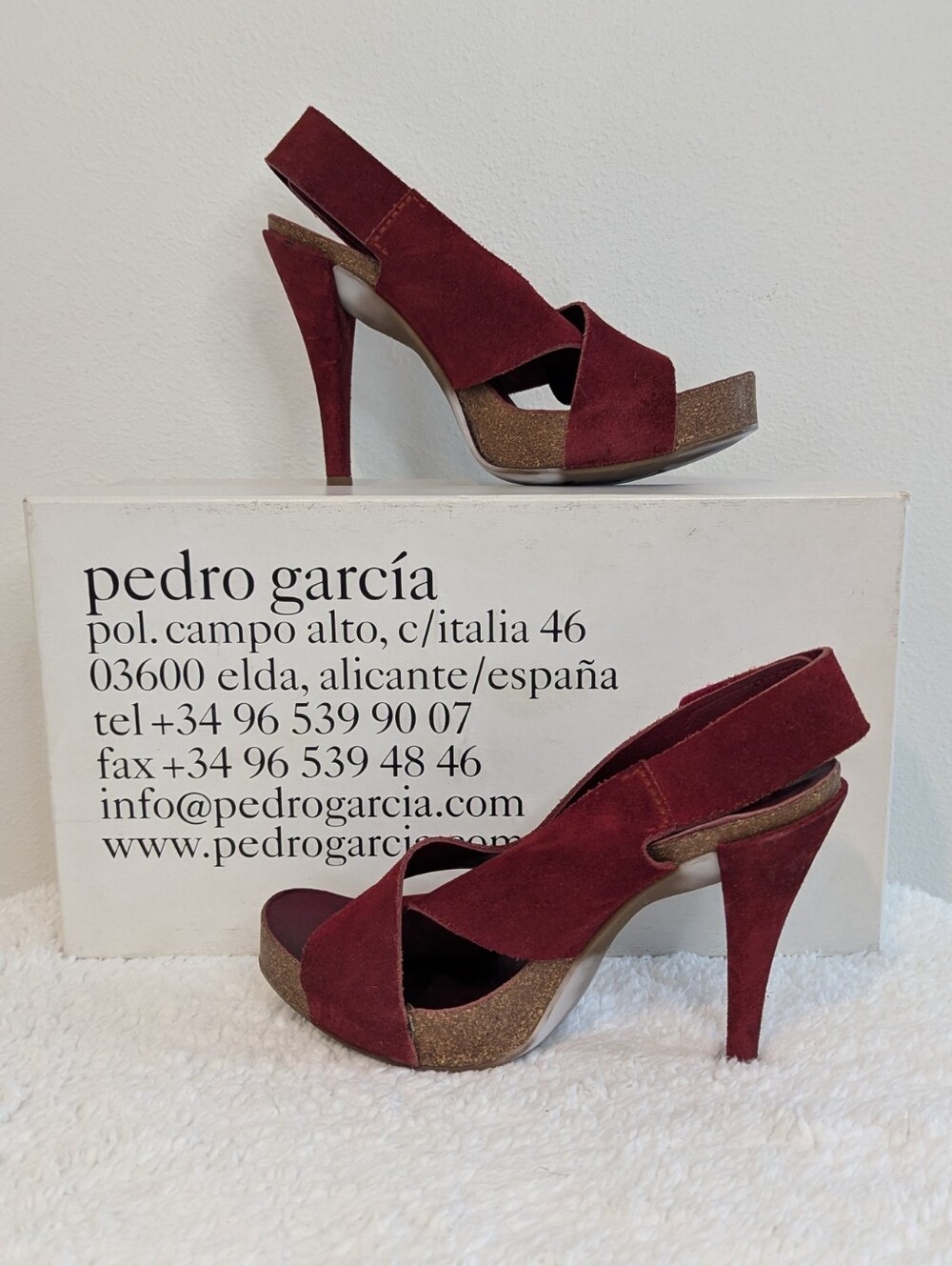 Pedro García Burgundy Suede Platform Crisscross Sandals Ankle Strap Size 38